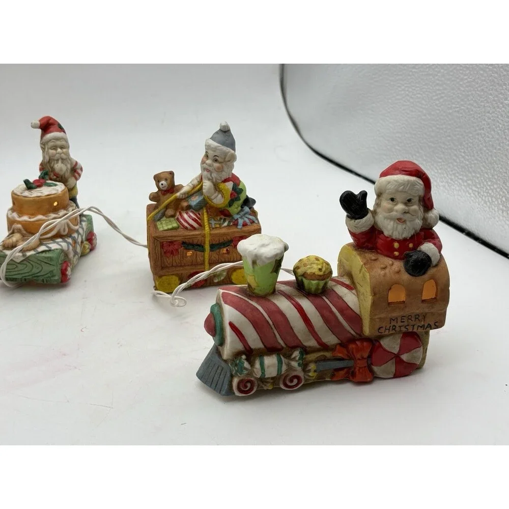 Vintage Santa Elf Christmas Lighted Train Set 5 Pc Ceramic Bisque w/ Box Works